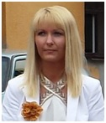 Dr. Czobor Anita